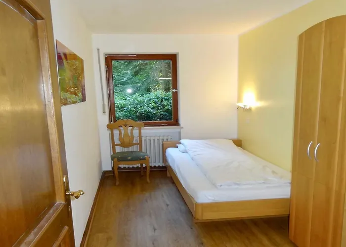 Schoene Aussicht Am Eifelsteig Monschau